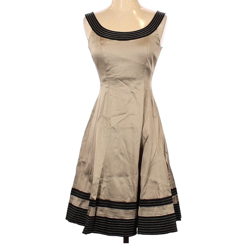 Nine West Sleeveless Dress